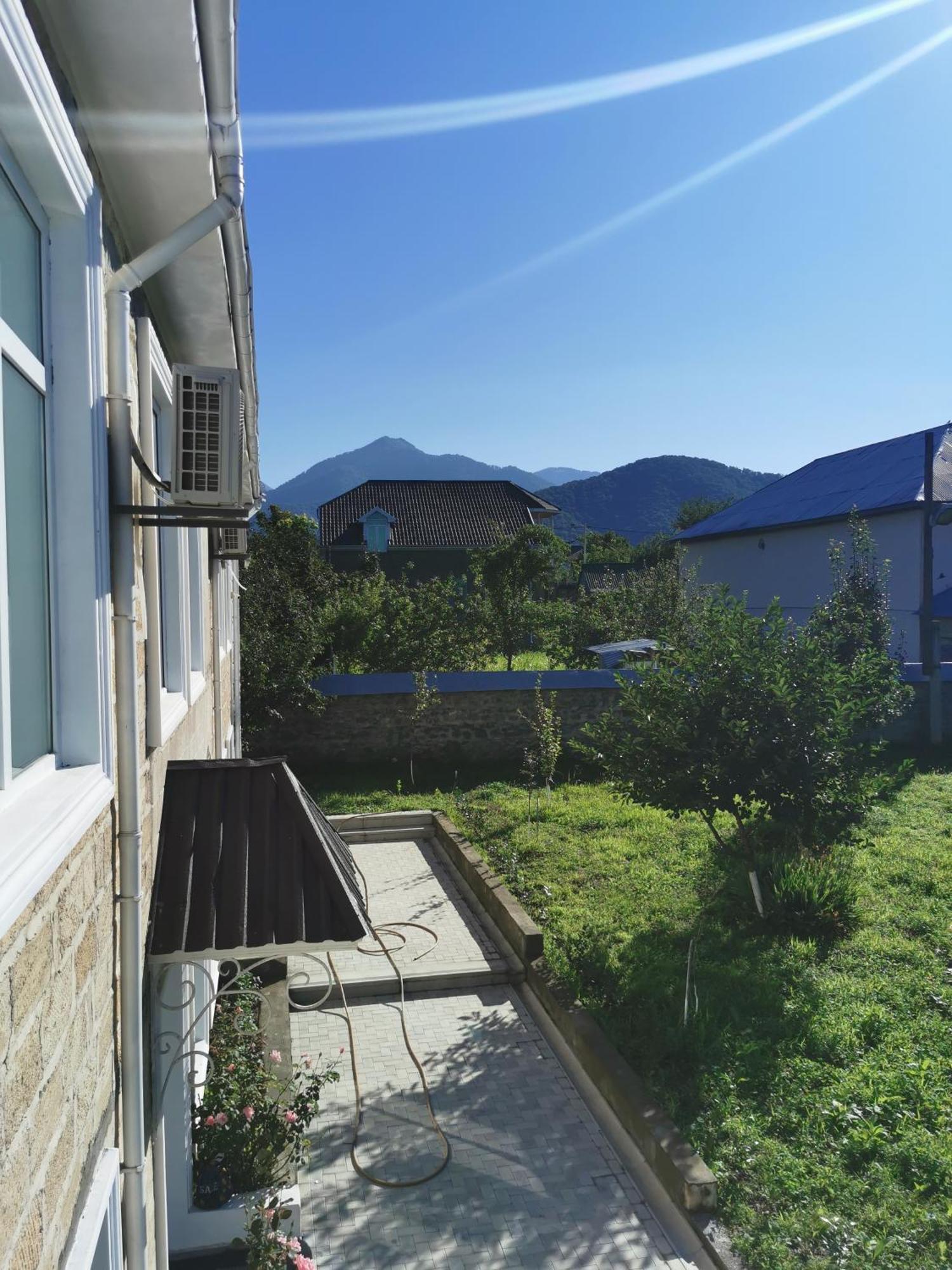 Bereket And Aparts Homestay *